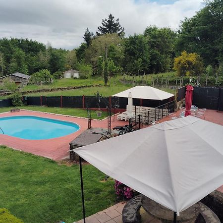 Alojamiento Entero Con Piscina Y Jardin. 오렌세 외부 사진