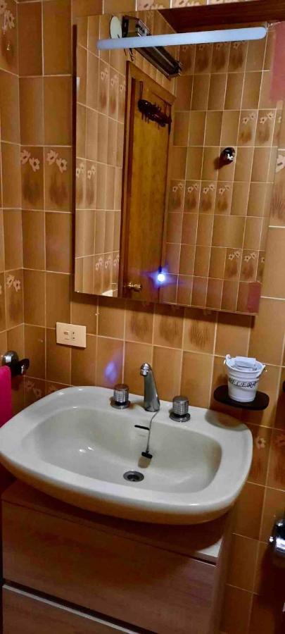 Alojamiento Entero Con Piscina Y Jardin. 오렌세 외부 사진