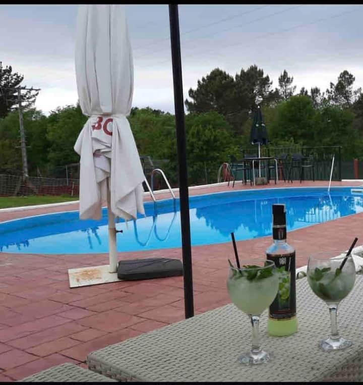 Alojamiento Entero Con Piscina Y Jardin. 오렌세 외부 사진