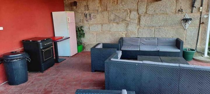 Alojamiento Entero Con Piscina Y Jardin. 오렌세 외부 사진