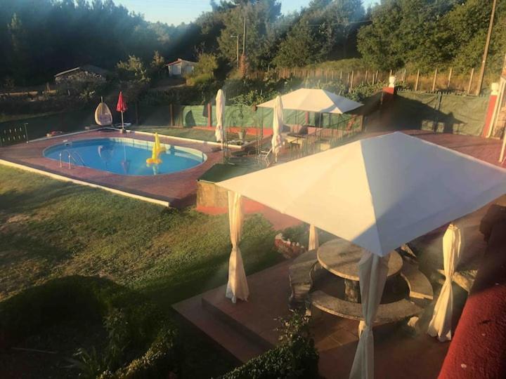 Alojamiento Entero Con Piscina Y Jardin. 오렌세 외부 사진