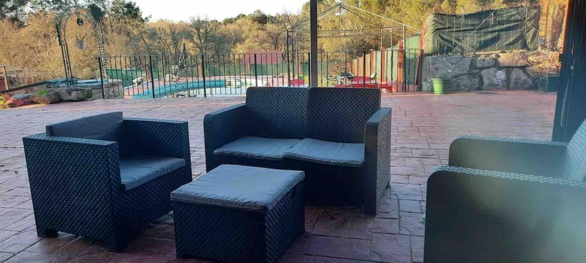 Alojamiento Entero Con Piscina Y Jardin. 오렌세 외부 사진
