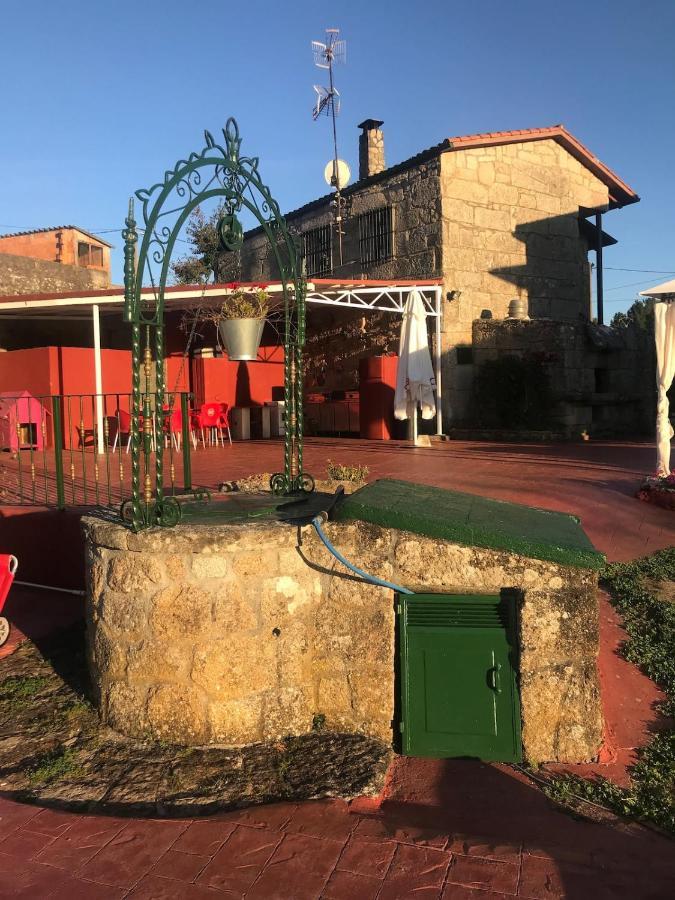 Alojamiento Entero Con Piscina Y Jardin. 오렌세 외부 사진